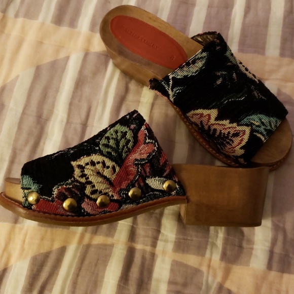 Rachel Comey Shoes - Rachel Comey slide size 8